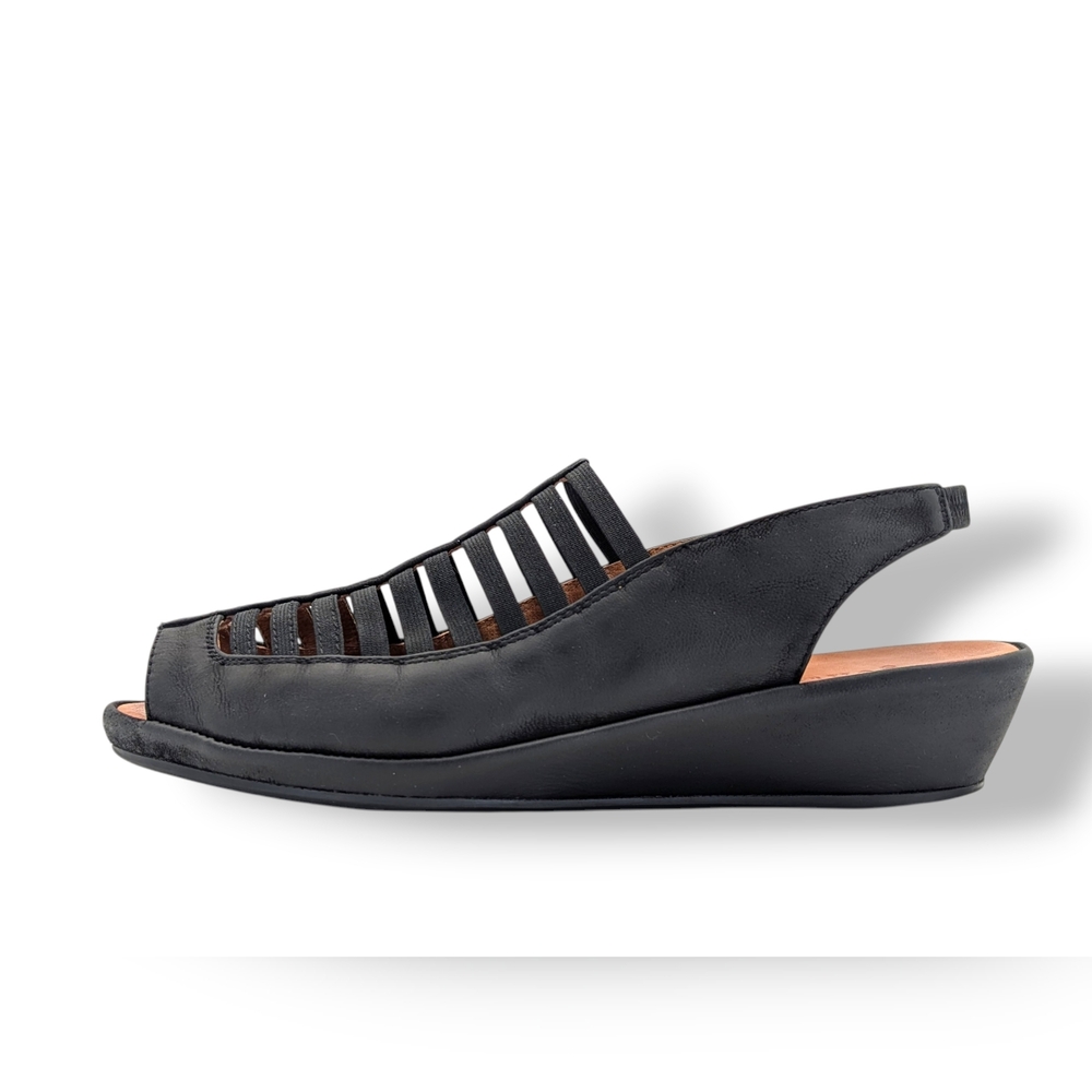 Gentle Souls by Kenneth Cole "Lee" Wedge Size 7M Black Nubuck Open-Toe Sandals - Picture 5 of 17
